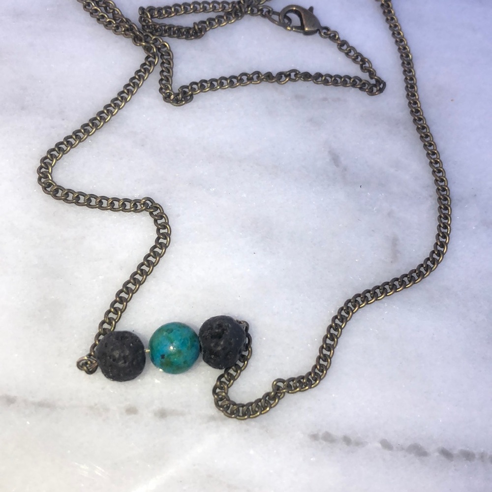Aromatherapy volcanic bead necklace